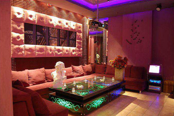 休闲基地加盟费