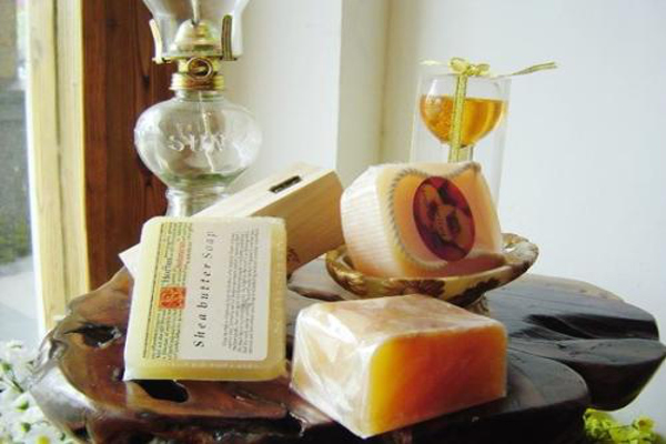 欧缇诗菠丹妮化妆品加盟费