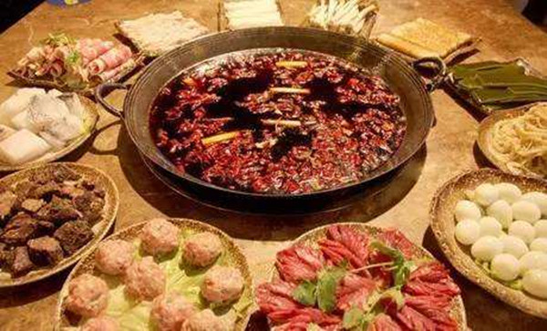 川四季老火锅加盟店