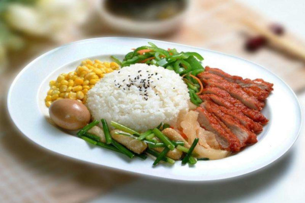 悦来客中式快餐