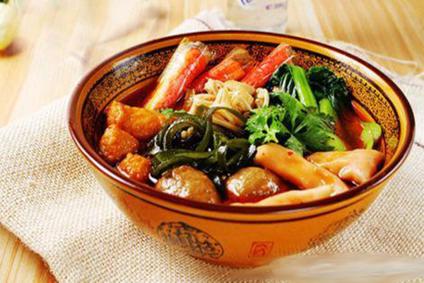 魔辣麻辣烫加盟费