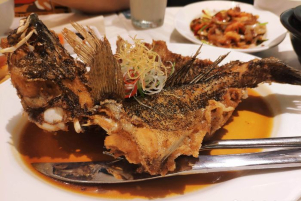 【鼎星海南鸡饭加盟】加盟鼎星海南鸡饭，赚钱当老板！