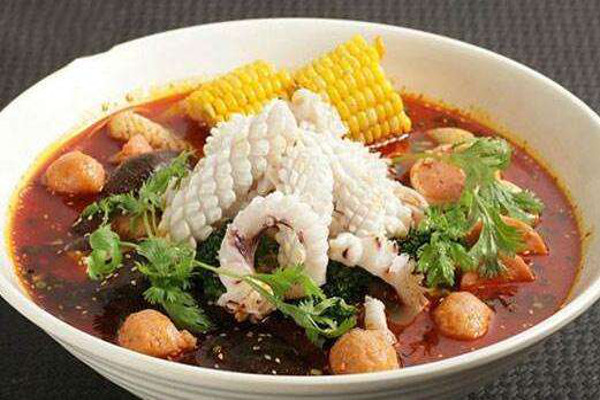 魔辣麻辣烫加盟费