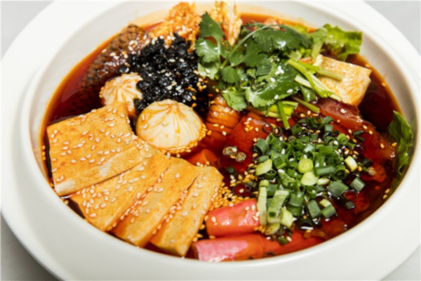 冒菜遇见香锅加盟店