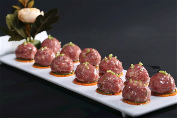 叁哩囤霸王牛肉火锅加盟店