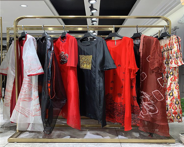 云上写生女装加盟门店