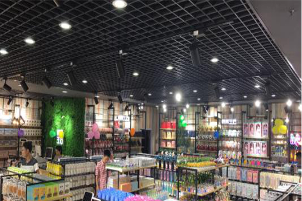 时尚百货加盟费