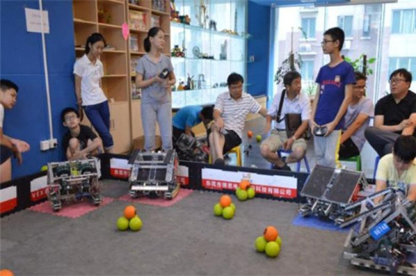 比特教育加盟店