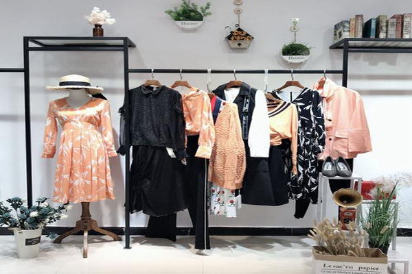 伊品女装加盟费