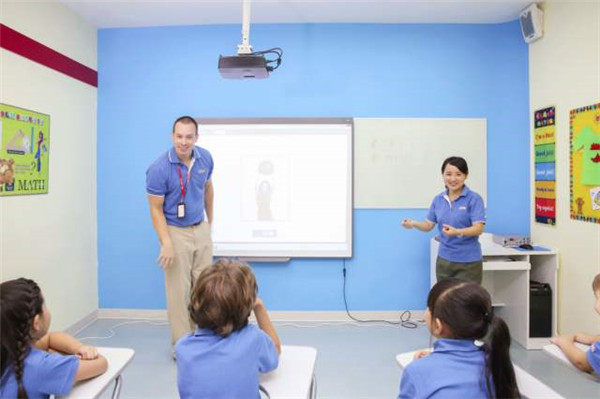 步励少儿英语加盟