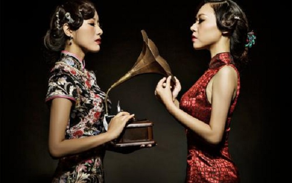 微绣女装加盟费