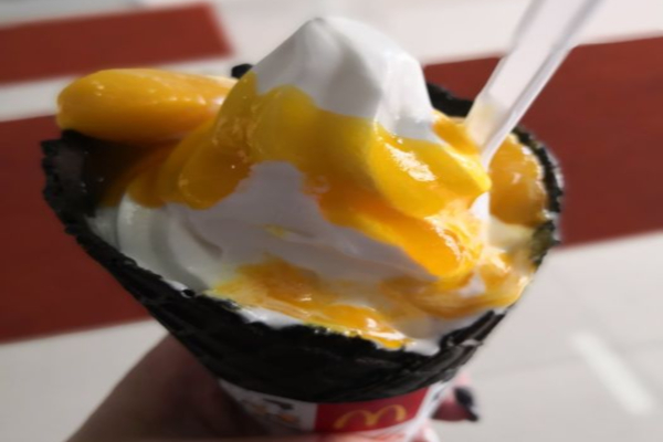 【麦当劳甜品站加盟】加盟麦当劳甜品站，让您开心拥抱财富！