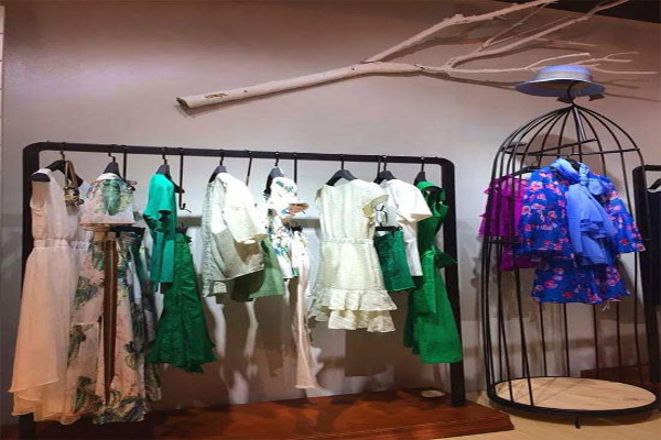 TRUVIVI楚薇薇加盟费