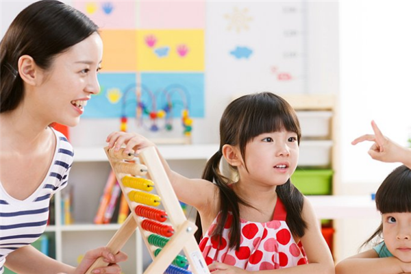 吉龙教育加盟店