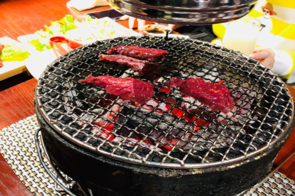 西头日式烤肉加盟店