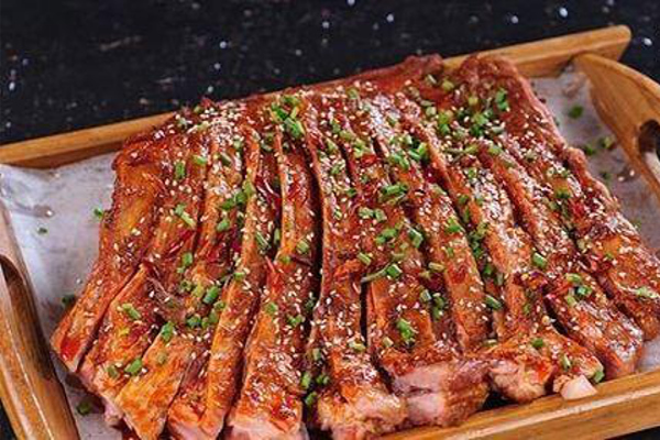 脆皮烤全猪加盟费