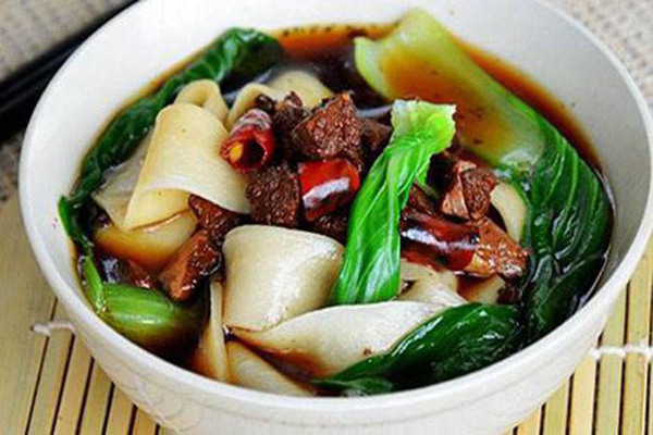 牛肉板面加盟，开店加盟牛肉板面，财源滚滚生意好！