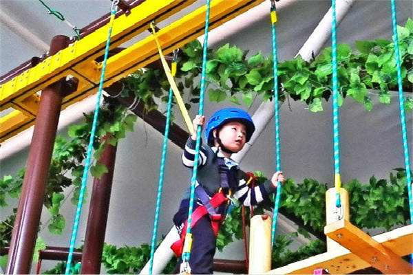 儿童拓展乐园加盟费