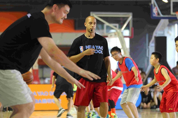 姚明蓝球学校加盟费