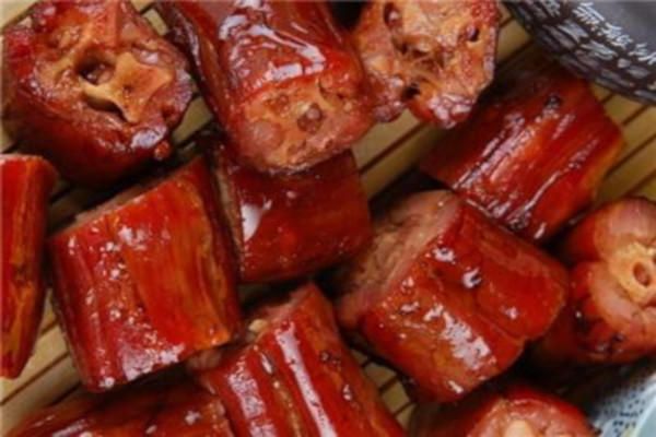 九霄云外鸭脖加盟费