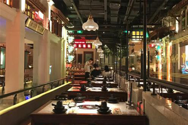 左庭右院火锅加盟