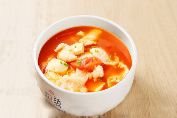 椒颜酸菜小鱼加盟费