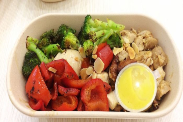 the daily cut嘀哩咔热沙拉