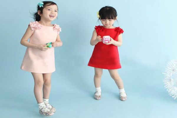 巴比豆童装加盟店