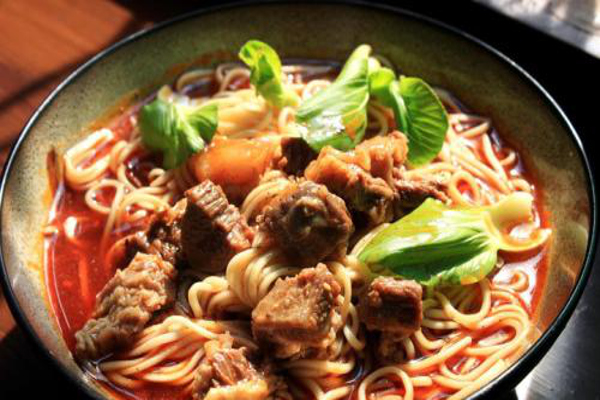 大碗牛肉面加盟费