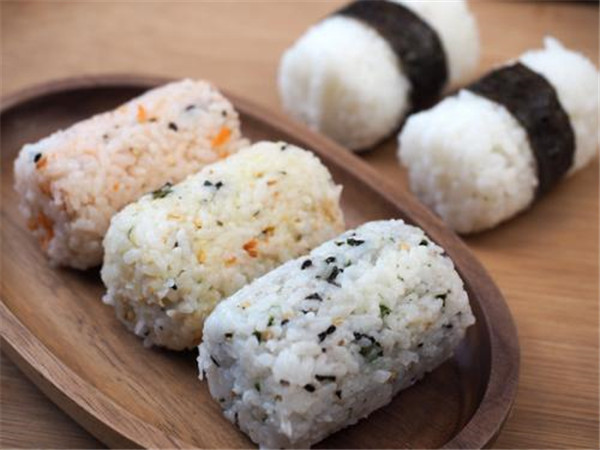 寿司饭团加盟费