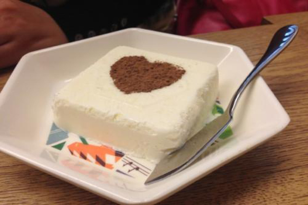 椰色甜品加盟费