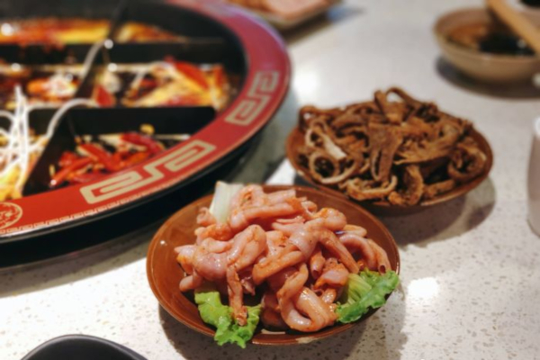 洋盘货火锅铺加盟店