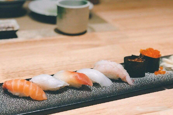 枫味手握寿司