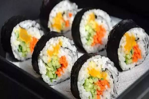 海之味三文鱼寿司