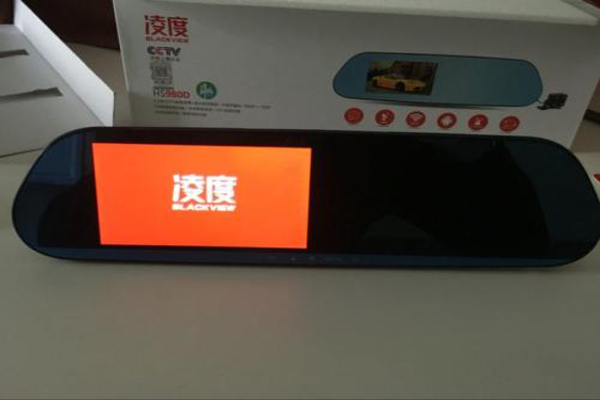 凌度行车记录仪