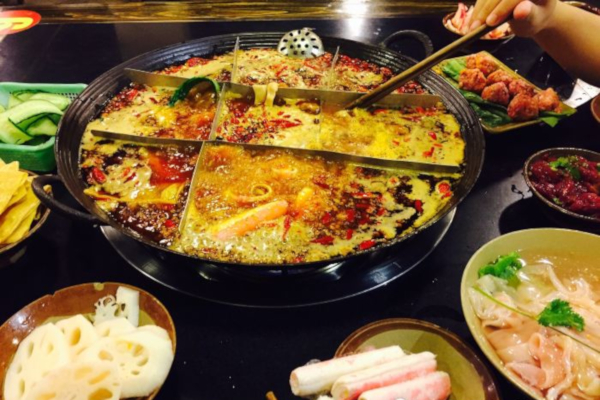 百宗老灶火锅加盟费