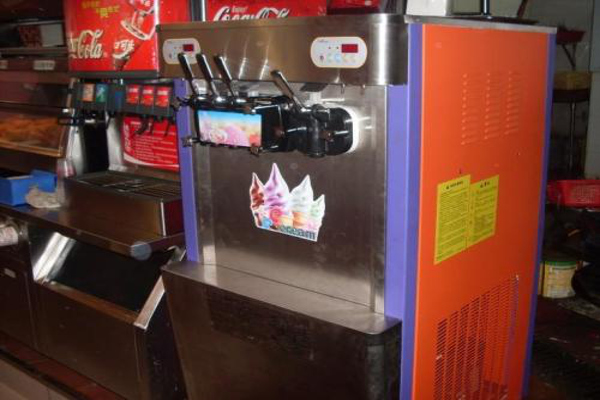 冰激凌机器加盟费