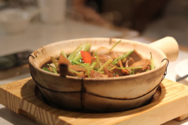 顾娘娘的啫啫吧餐厅加盟店