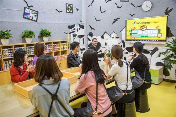 卫斯塔少儿美术加盟店