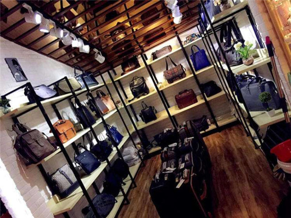 服装饰品店加盟店