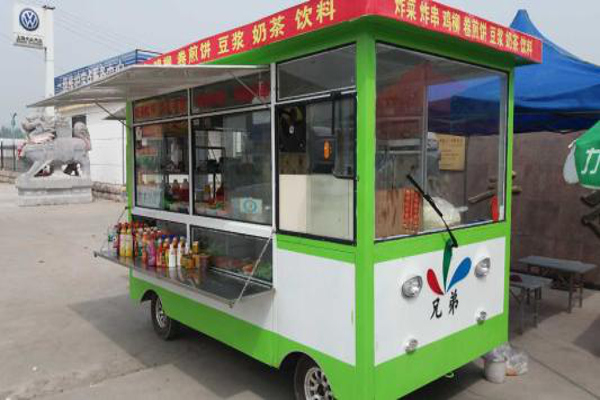 移动餐车