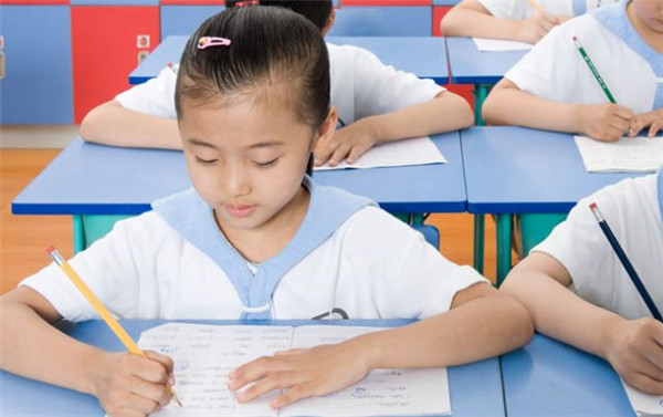 轻听英语加盟店