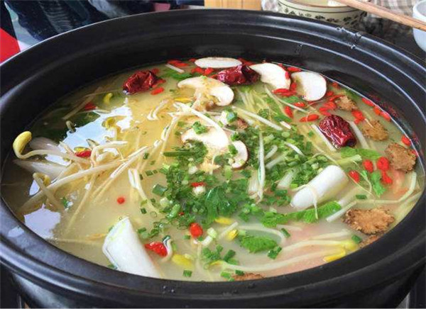 南滨码头老火锅加盟店