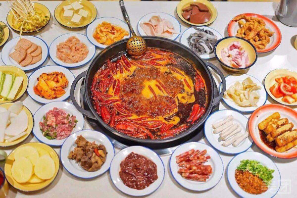 烂偏偏市井火锅加盟费