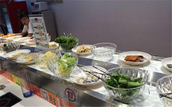韩式旋转小火锅加盟店