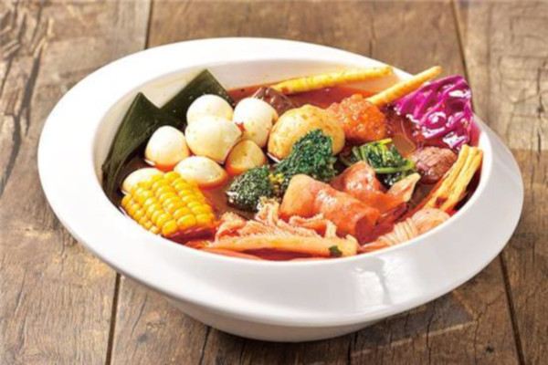 川三哥麻辣烫加盟费