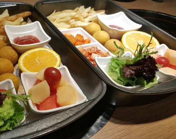 詹姆士芝士排骨加盟门店