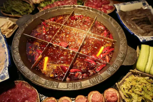 朱田重庆老火锅