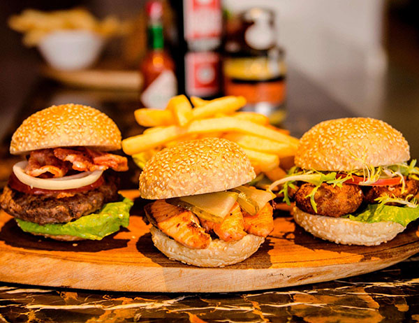 麦堡屋加盟门店