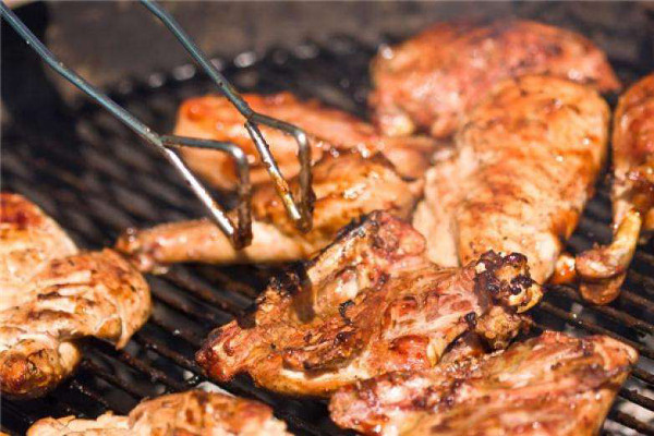 桢极炙烤肉加盟费